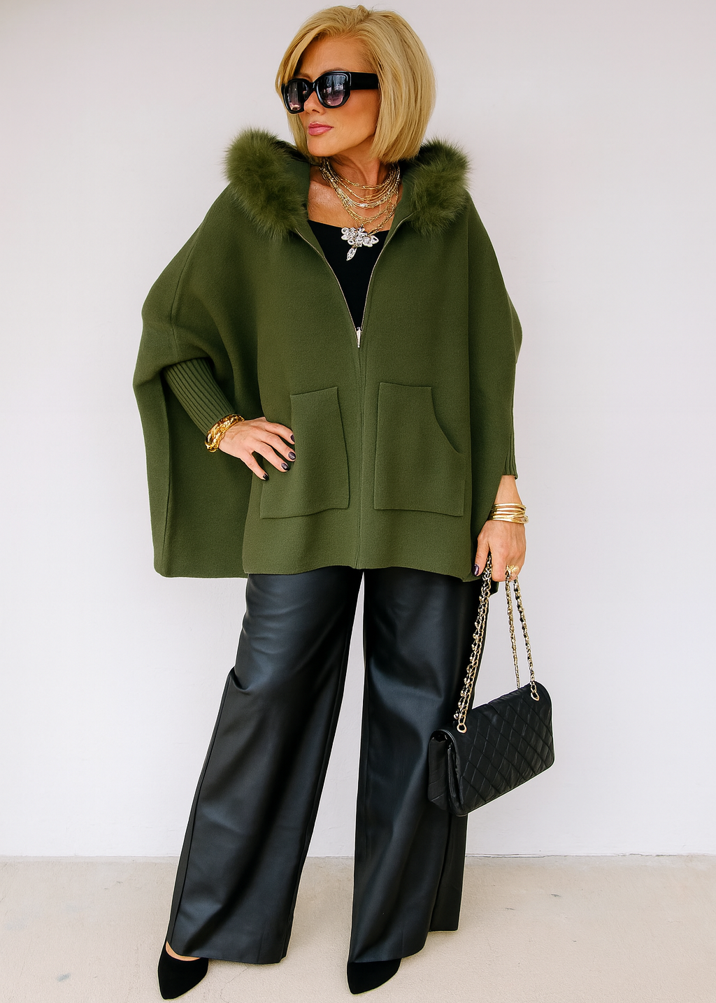 Cardigan à Capuche Chic